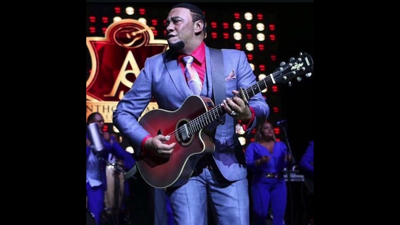 ANTHONY SANTOS EN VIVO, PARA MUSICÓLOGO