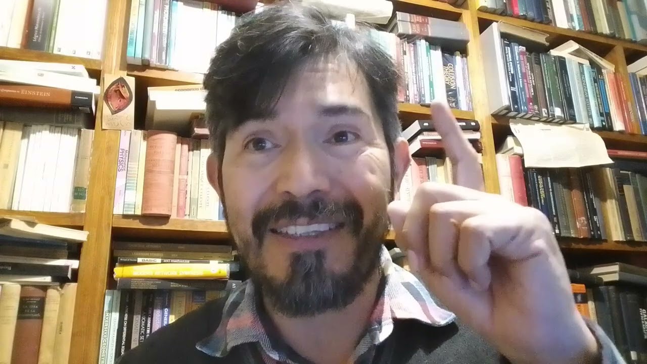 Filosofía, algunos libros. Video apto para seguidores de Hegel, Marx, Nietzsche, Heidegger y Sartre.