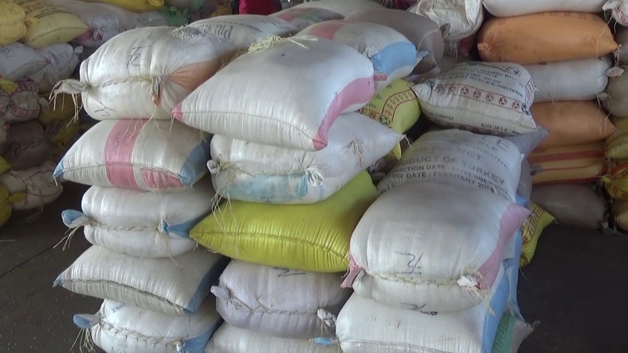 VARY PAKISTANS  BAZAR MAROLAKA