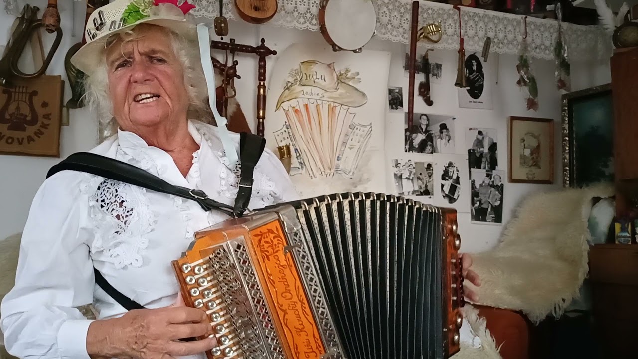 ten Římovský malý mostek - heligonka