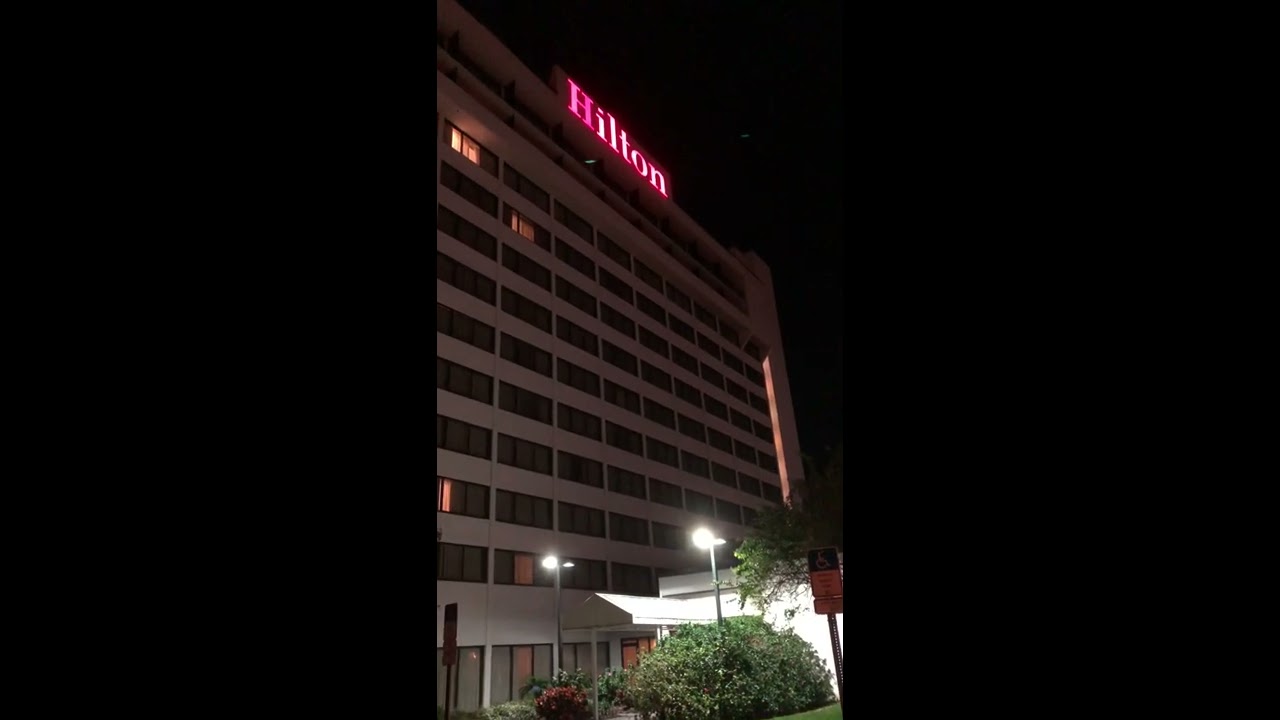 Hilton Tampa Airport Westshore SUCKS