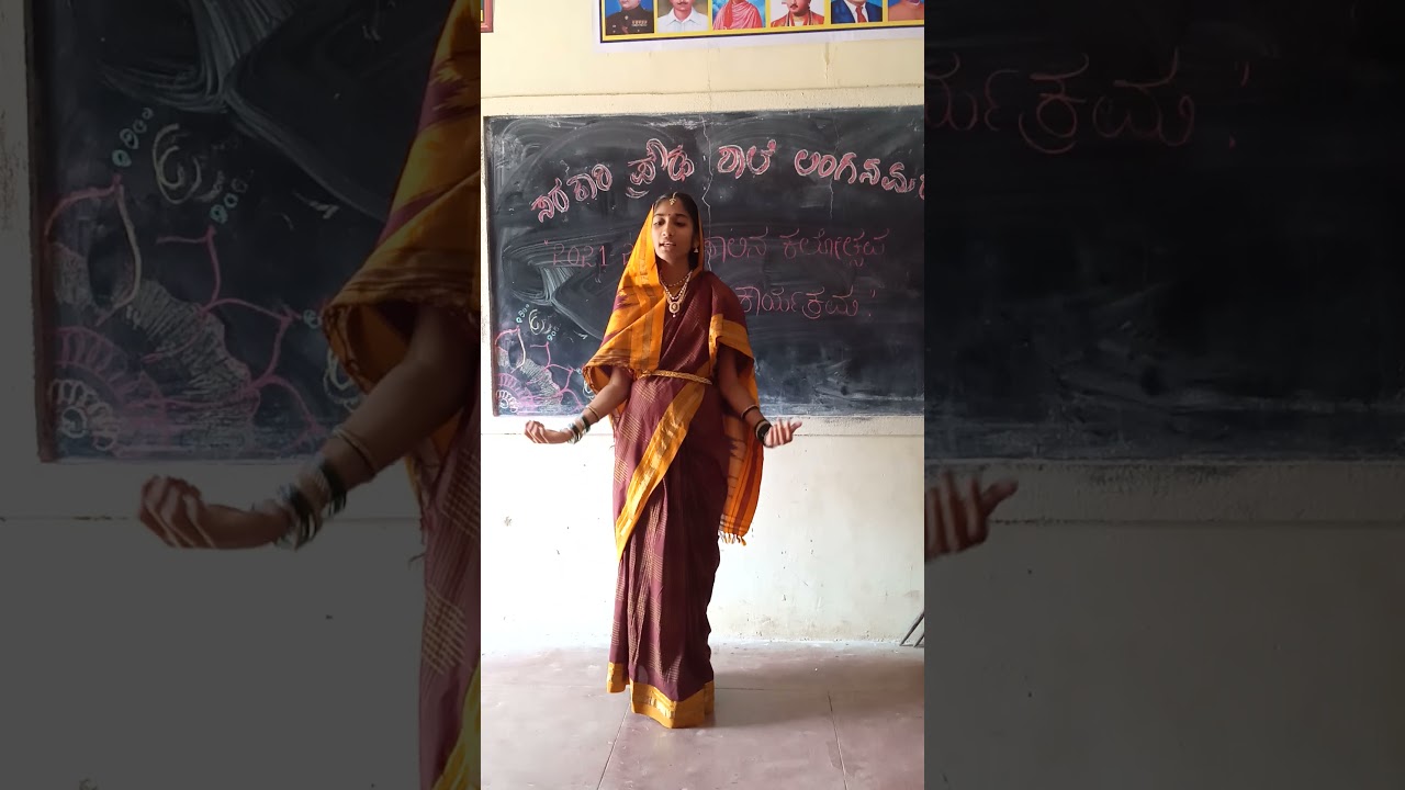 Student Misbah singing folk song