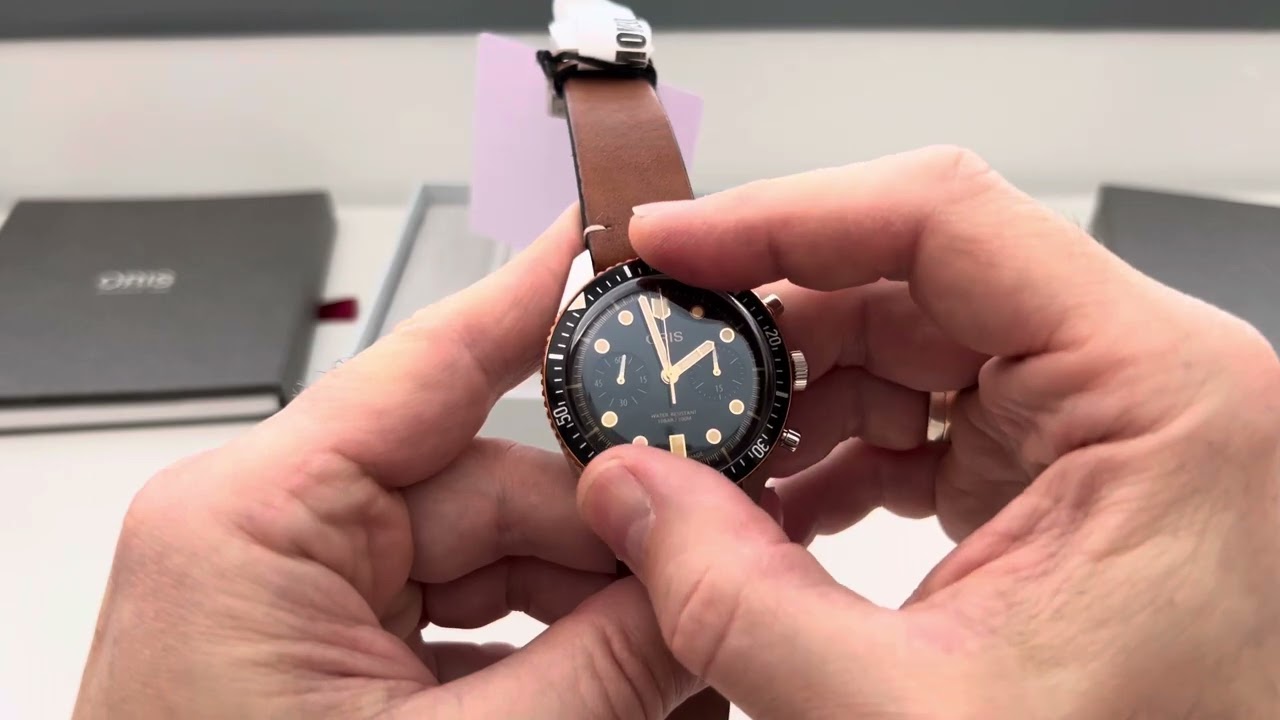 Oris Diver’s Sixty-Five Chrono Bronze Bezel 01 771 7744 4354 unboxing