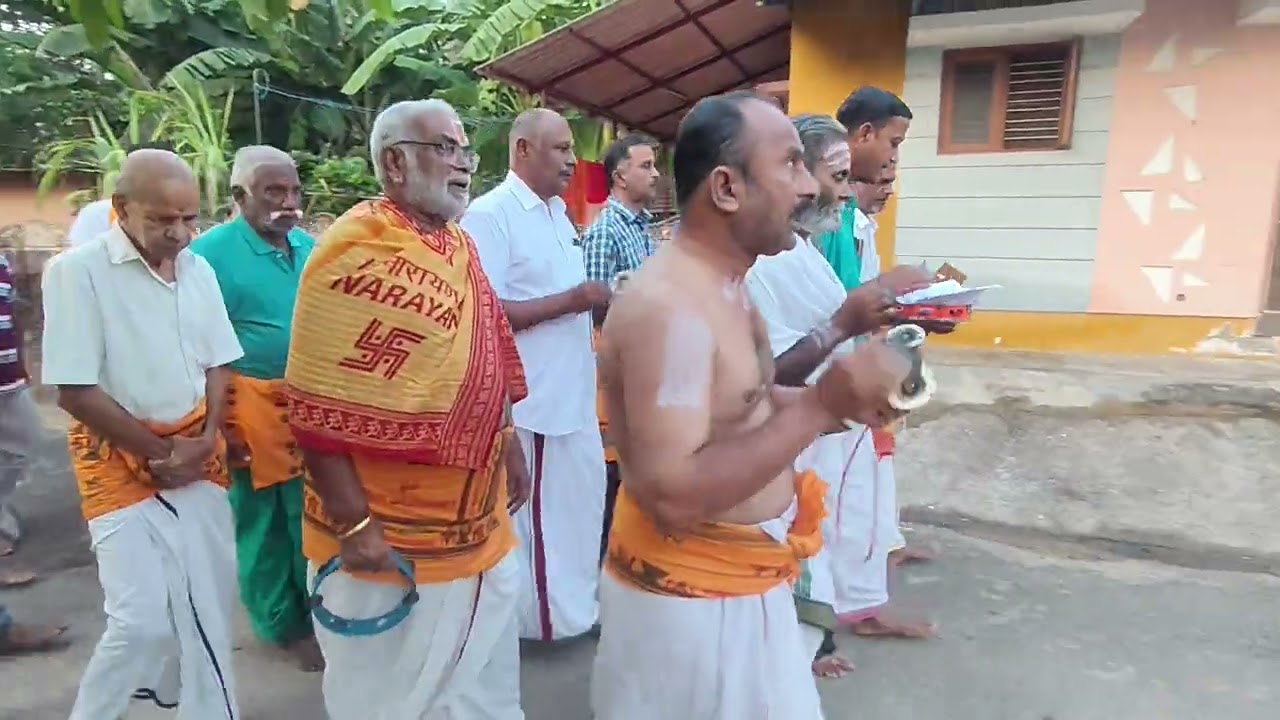 மார்கழி மாதம்  நாள்-8 ஸ்ரீகோபல கிருஷ்ன் சுவாமி பஜனை மண்டலி தேவங்குடி நீடாமங்கலம்  திருவாரூர் 