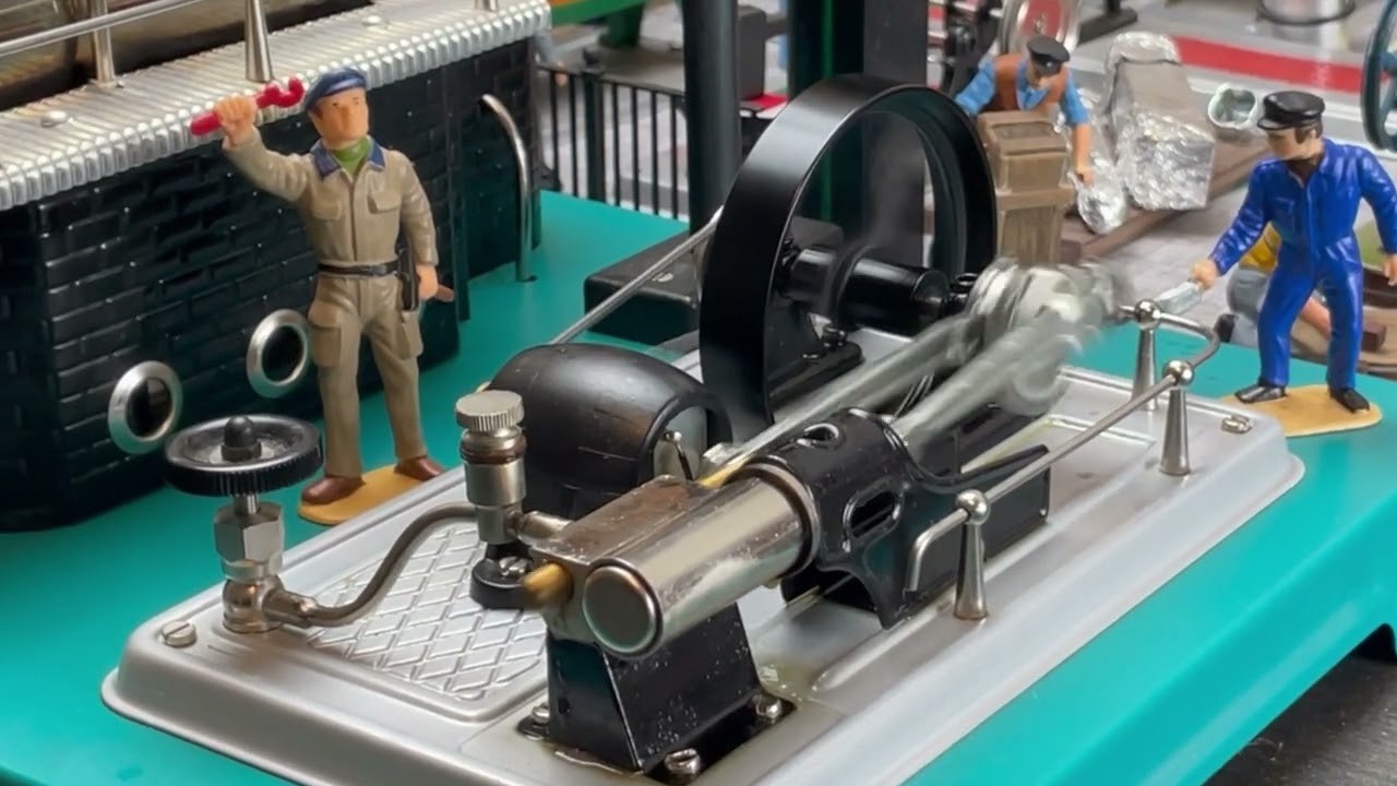 Dampfmaschine Wilesco D18 und Betrieb einer großen Metallwerkstatt