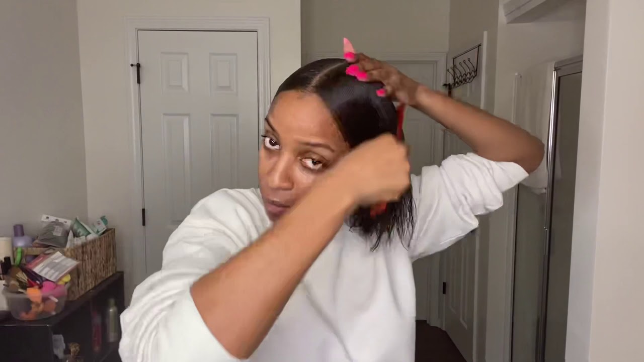 15 MINUTE SLEEK BUN TUTORIAL!