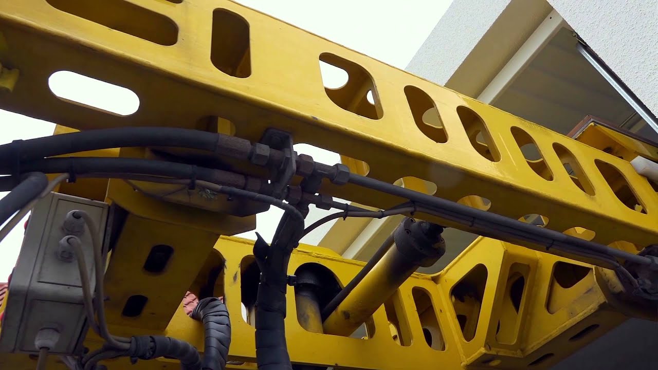 Kemmler Fertiggaragen - Aufstellung -  Prefabricated Garages - installation with special vehicle