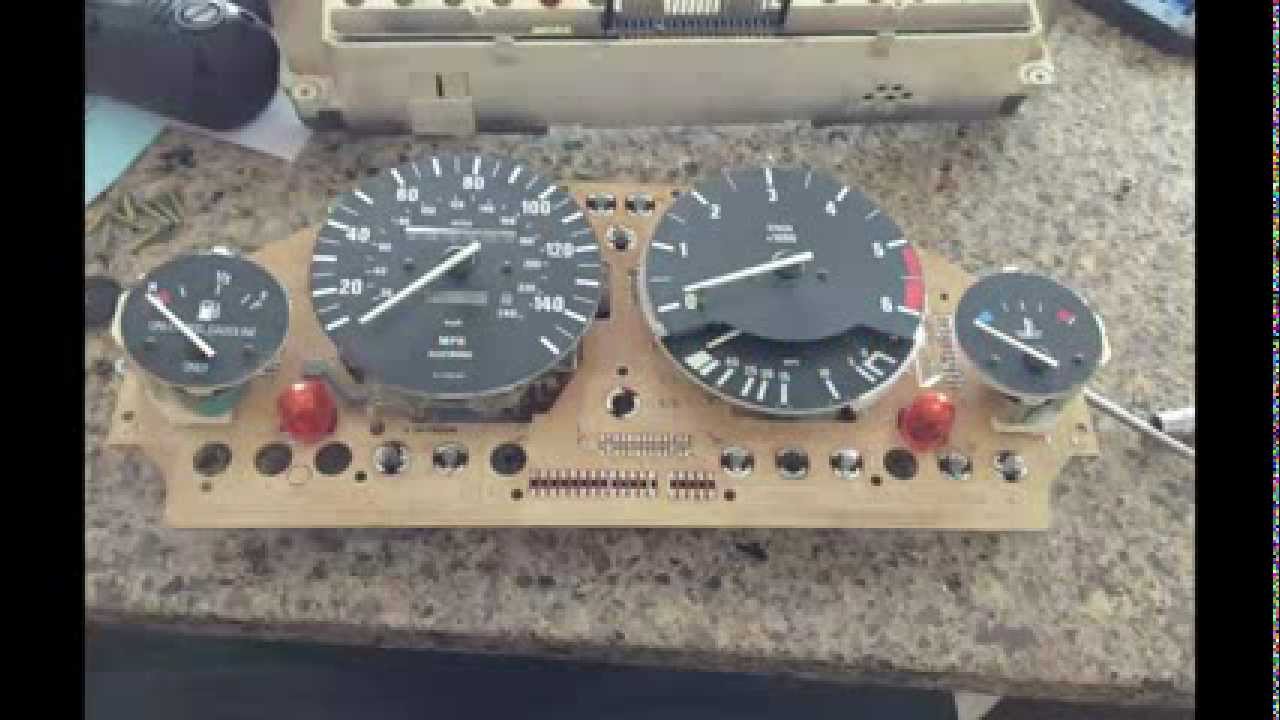 E30 BMW VDO gauge cluster odometer gear replacement repair
