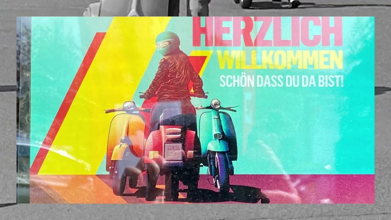 Vespa Freunde Kirrlach beim Scooter Center K&ouml;ln Open Day