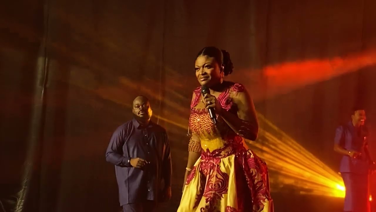 Ofosuhemaa sings Adom Ara Kwa by Hannah Marfo