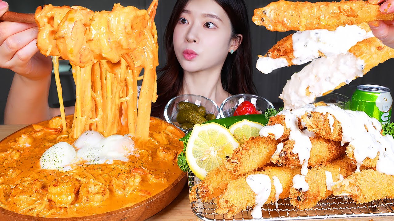 ASMR MUKBANG | 💣Креветочная бомба! 💣 Острая огненная паста с креветками и сливками (паста Булдак)🔥