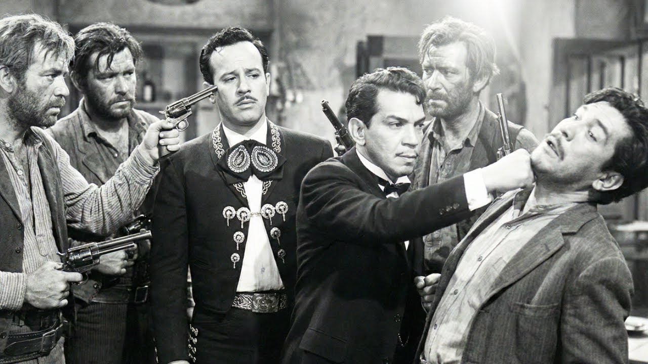 Cuando amenazaron a Pedro Infante, Cantinflas intervino de forma que NADIE imaginó