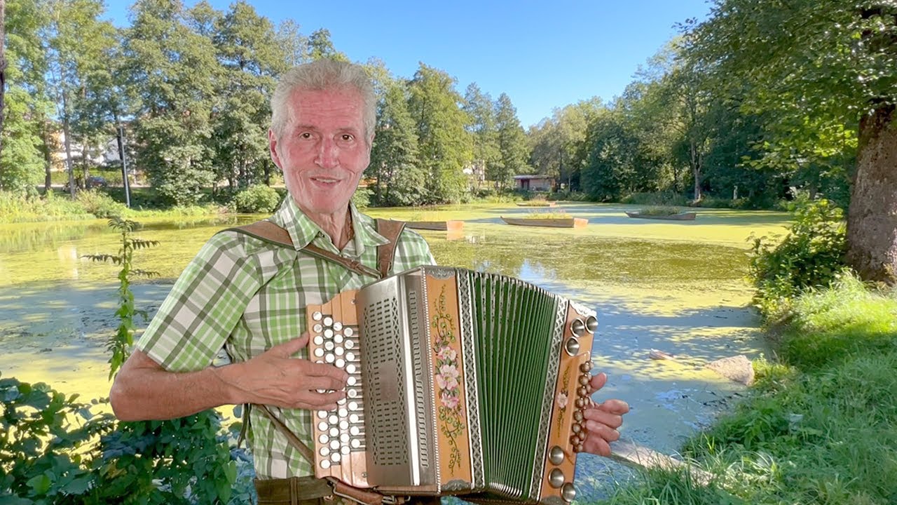 Auf der Hipflhütte auf der Steirischen von Gottfried Kletzmair (G-C-F-B)