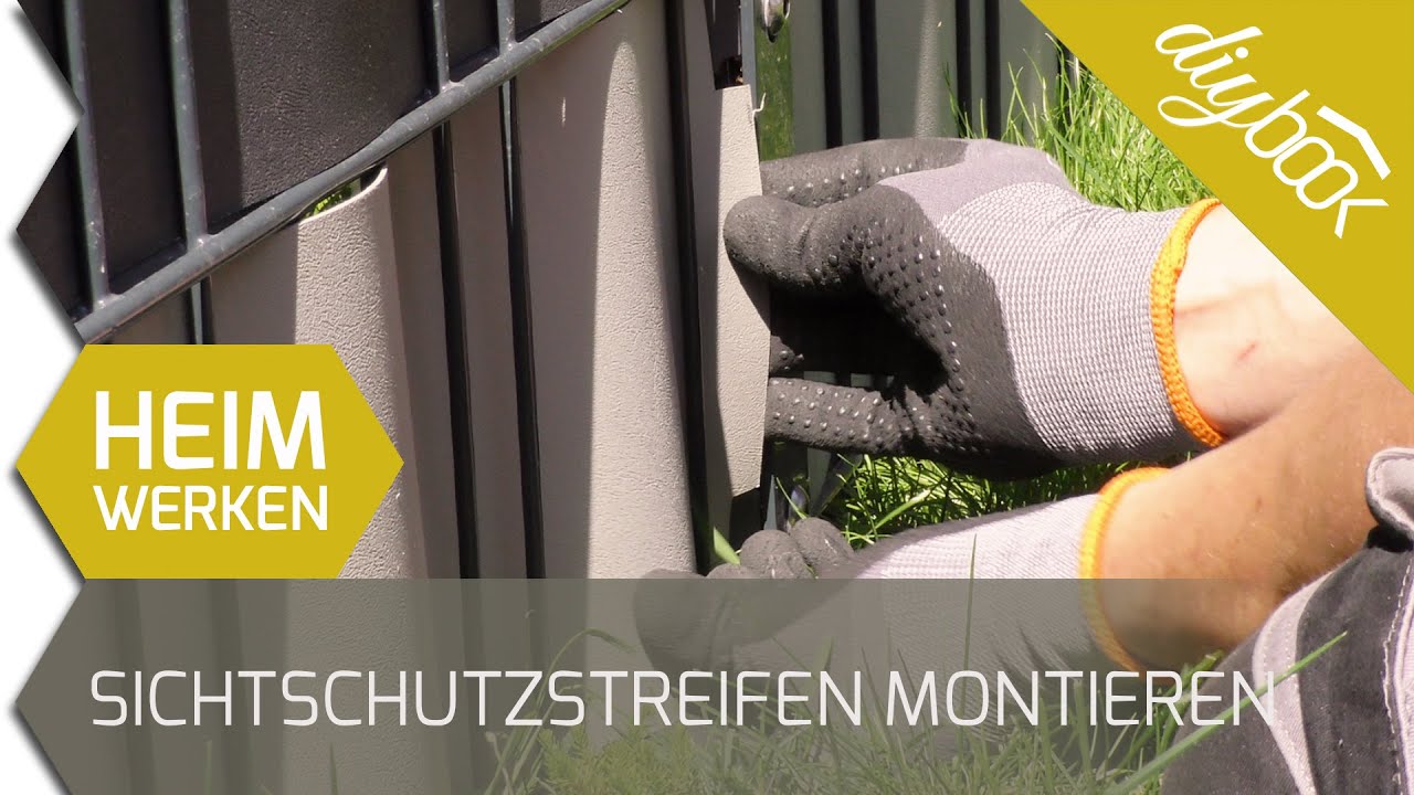 Doppelstabmattenzaun: Sichtschutzstreifen anbringen