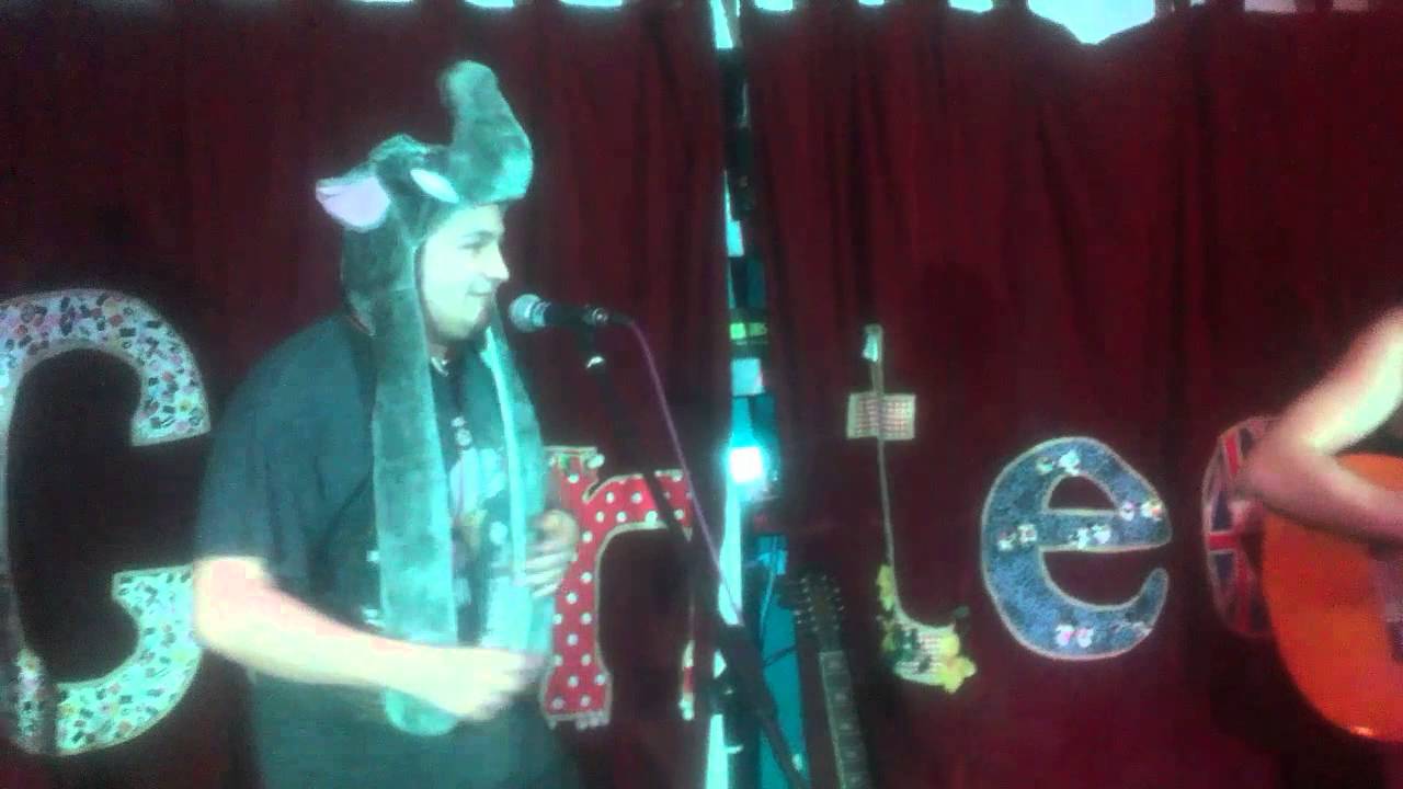 Too Strong Lollipop cameoing (bombing) Jose @ The Canteen, Bristol