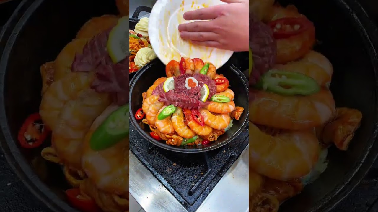 Fast food small ground pot, delicious and spicy. Queuing up every day to eat. Special small grou