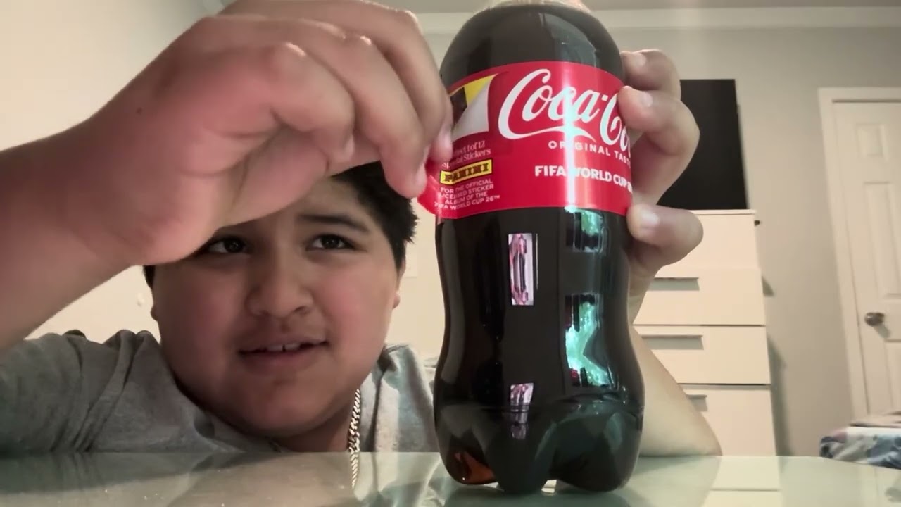 Trying to get the lamine yamal sticker on a coke boddle