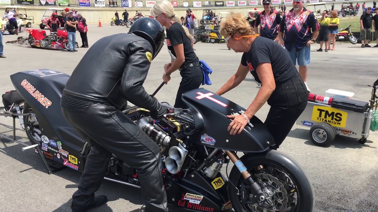 Amazing Jason Pridemore Super charged Nitro Harley Blows the Tire Away