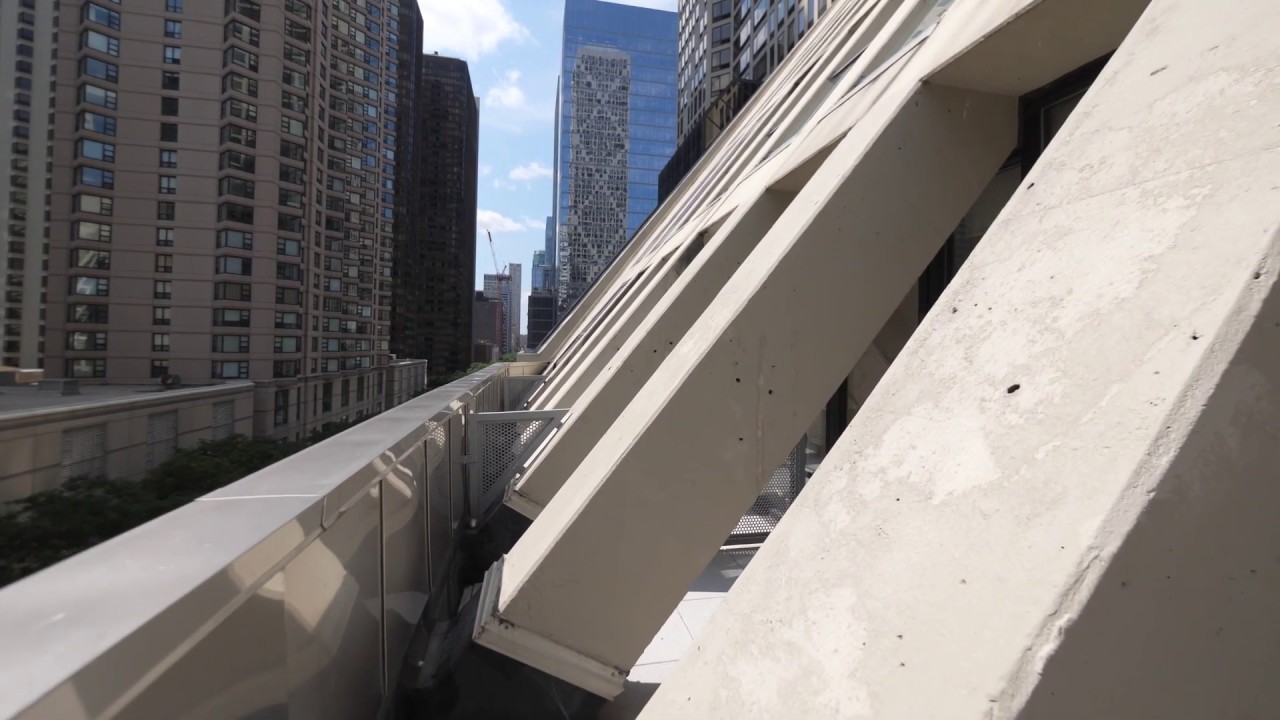 One-Bedroom Loft in Streeterville, Chicago - Axis Apartments & Lofts