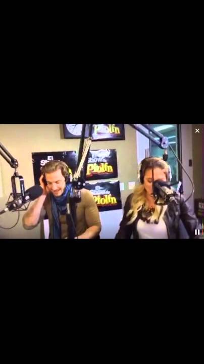 Kimberly Dos Ramos, Eugenio Siller y Laura Flores en el Show de Piolin