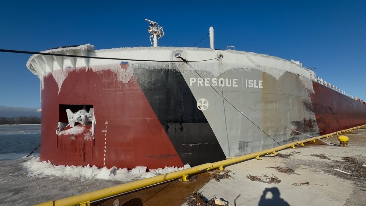 Прогулка по борту 300-метрового грузового судна «Преск-Айл»!