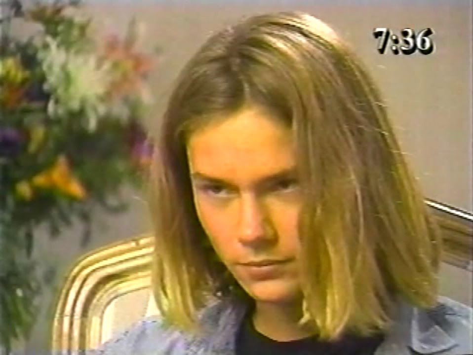 River Phoenix died of acute combined drug intoxication (Oct 31, 1993) CBS News