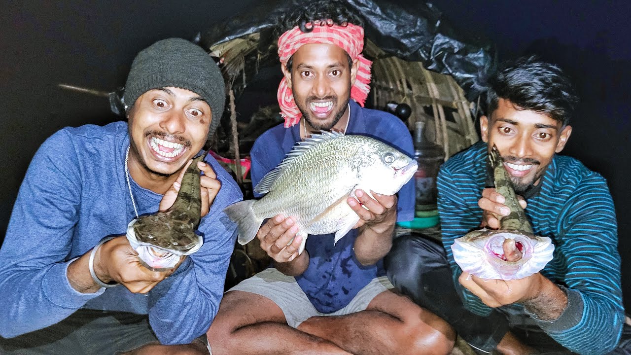 আজ মাতলা নদীতে বরশি দিয়ে বেশ বড় বড় মাছ পেলাম
