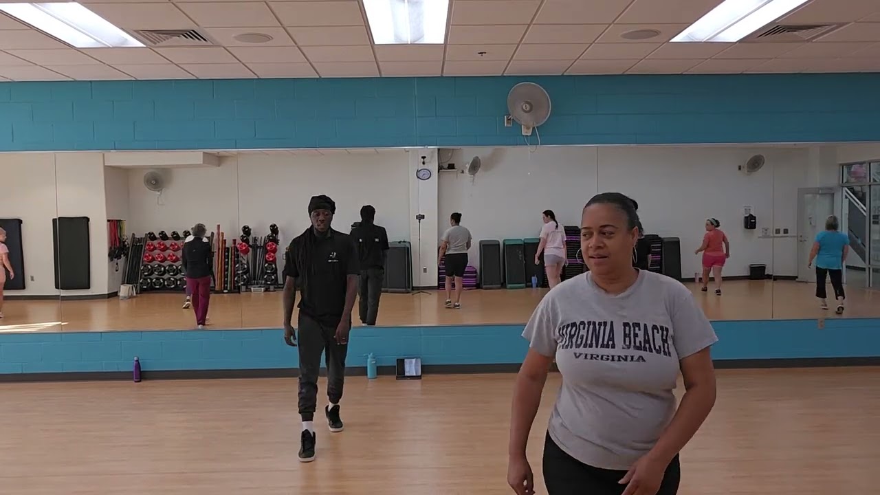 BEG HIP-HOP AT VA YMCA  ( Girlfriend by Nsync)