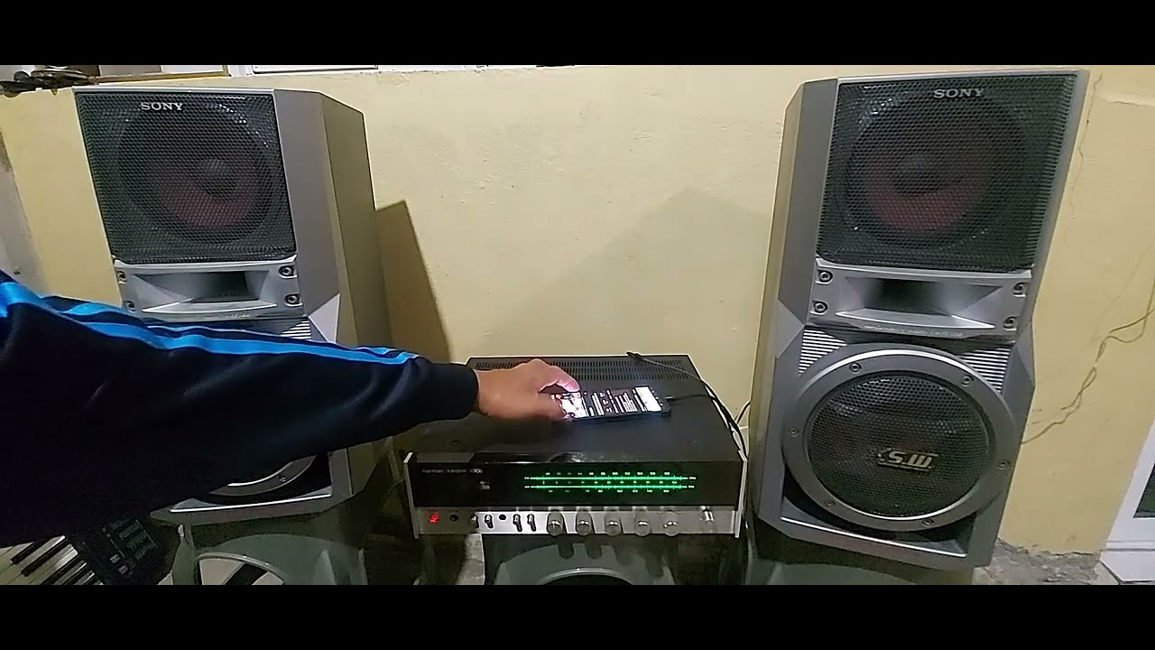 Amplificador Harman Kardon 330C 