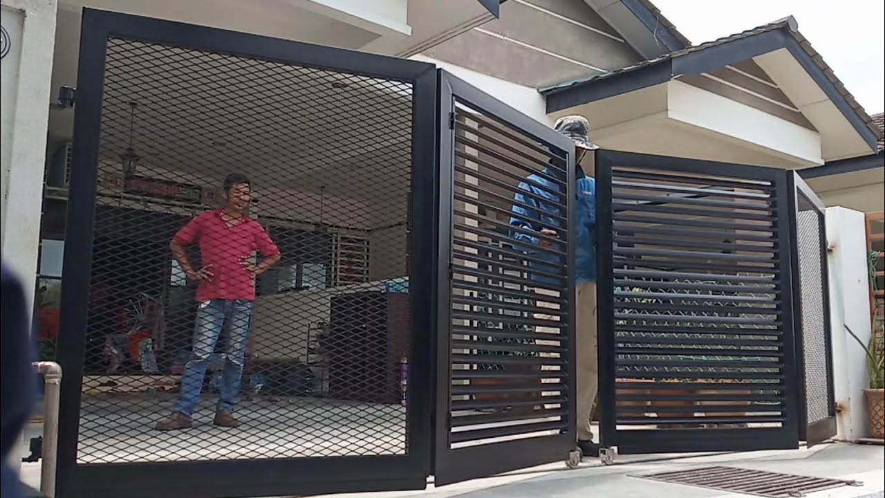Folding Gate Installation [metal]