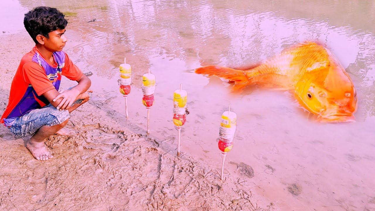 Best Fishing Videos 2023 | Catching big fish with plastic bottles in traditional rivers 02