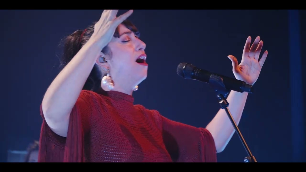 Rebecca Roger Cruz - Llamarme Mar (LIVE)