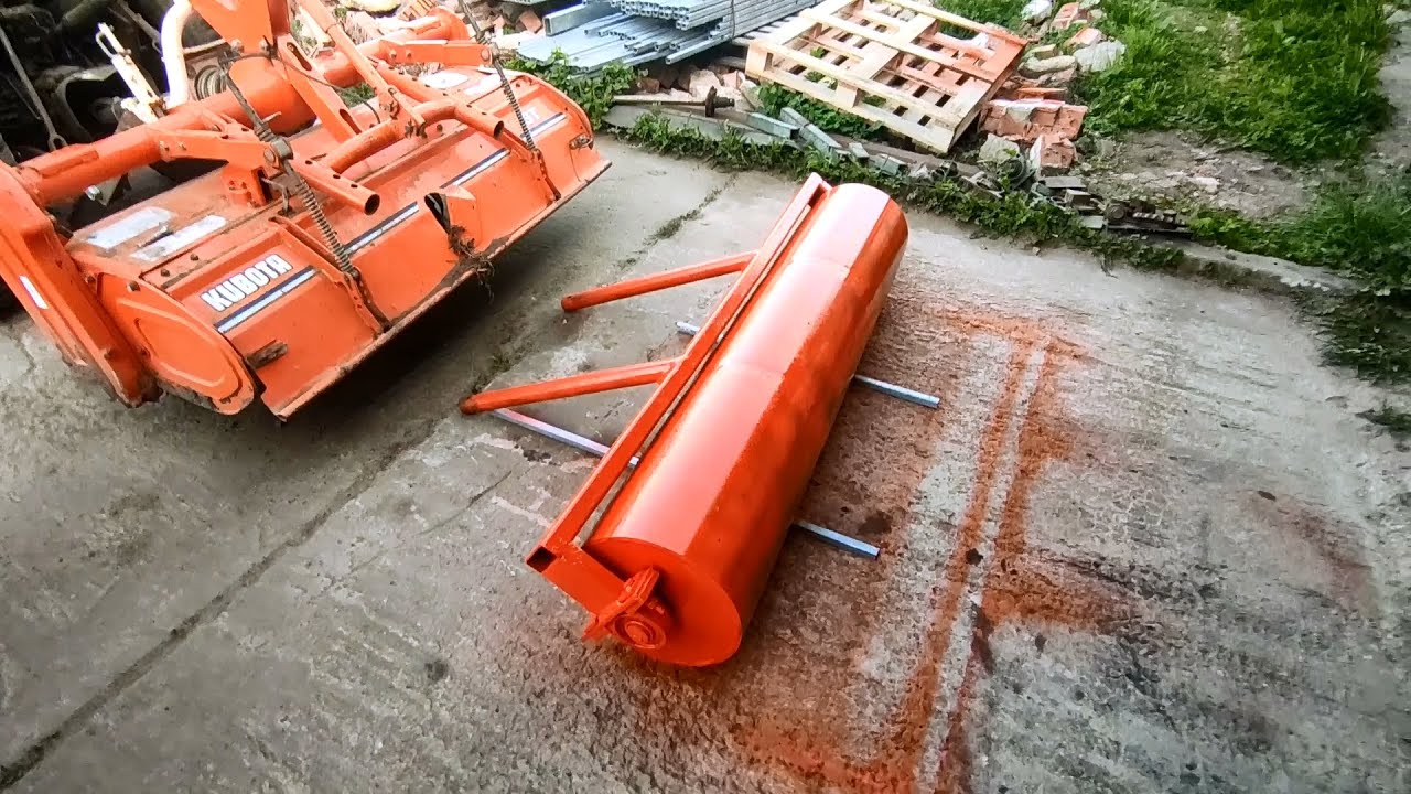 KUBOTA STV 32 сделал каток на фрезу.