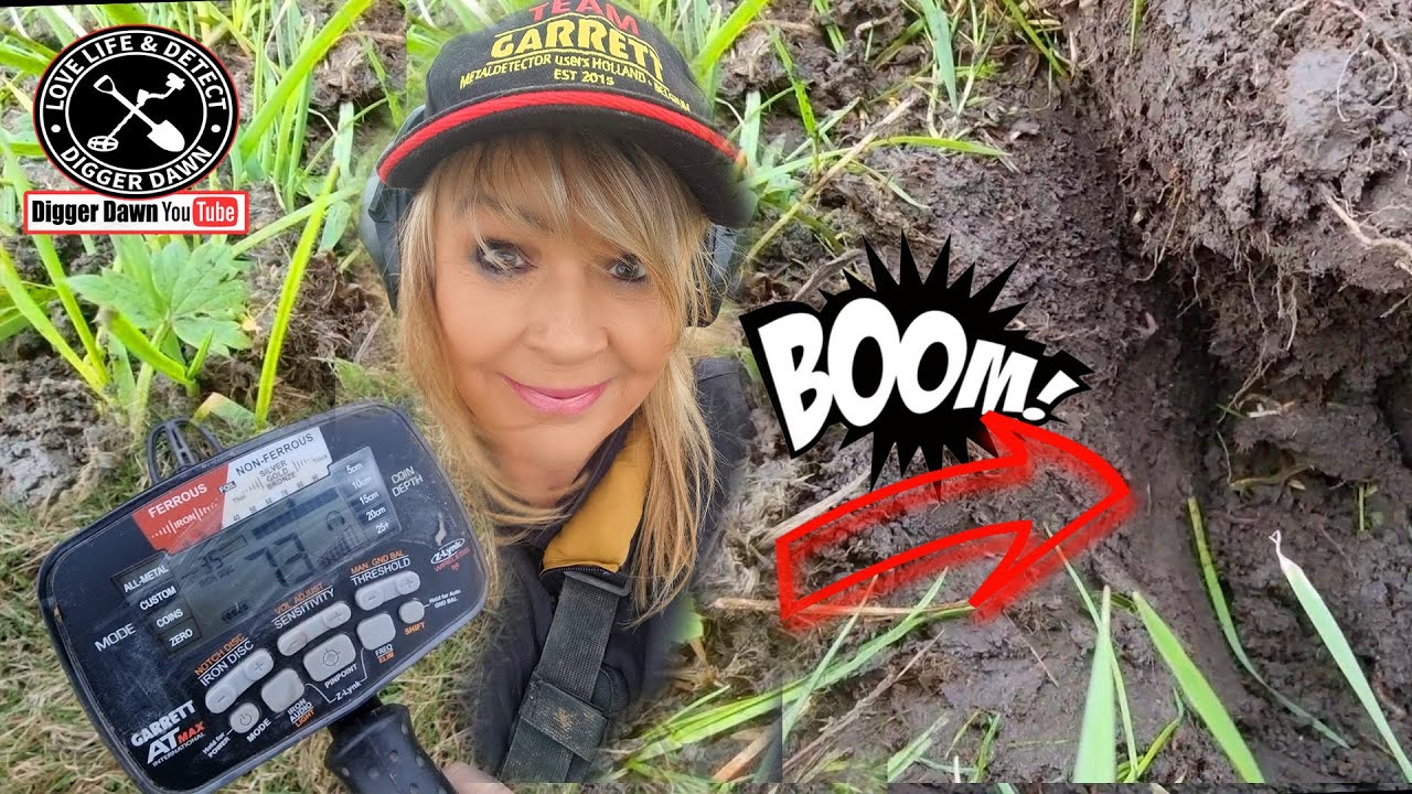 BOOM Never give up on a FIELD - Metal Detecting Garrett AT Max