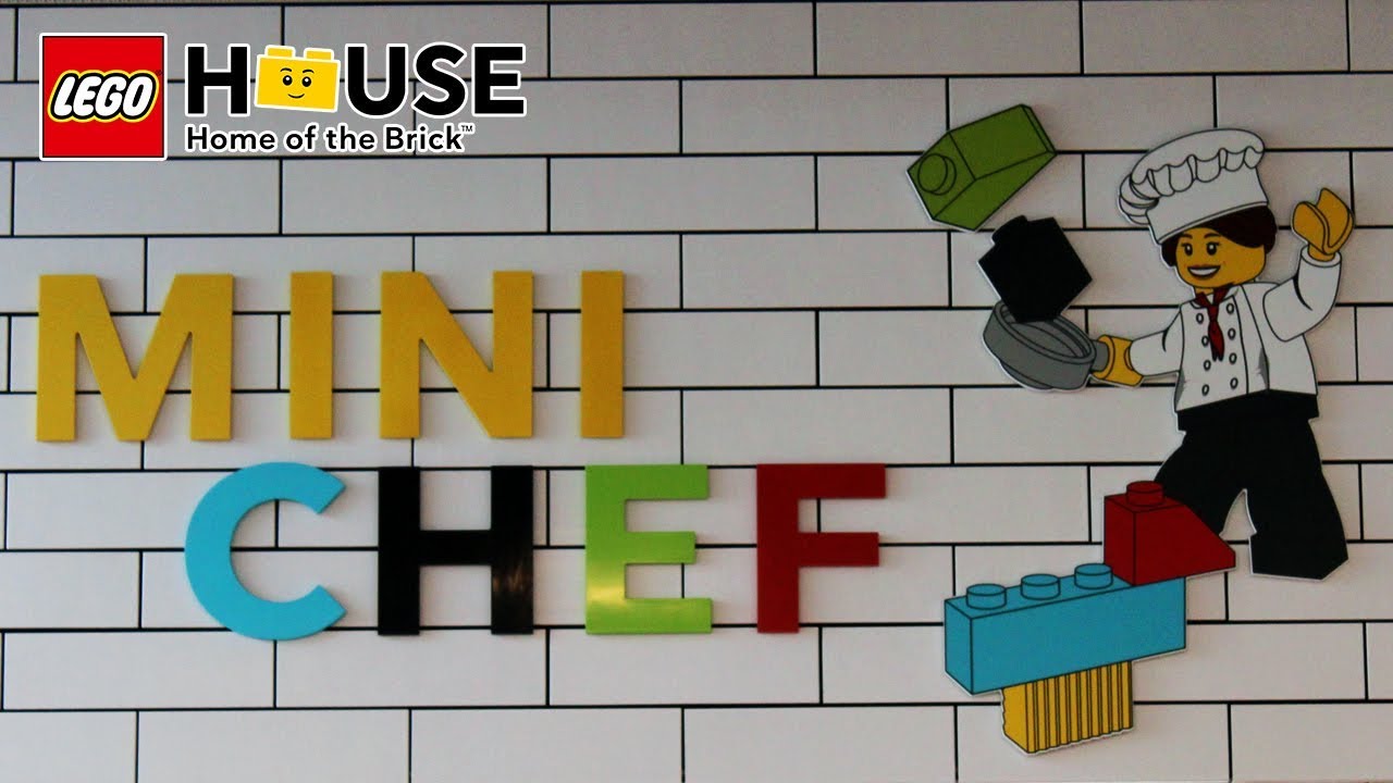 LEGO House - Eating at Mini Chef!