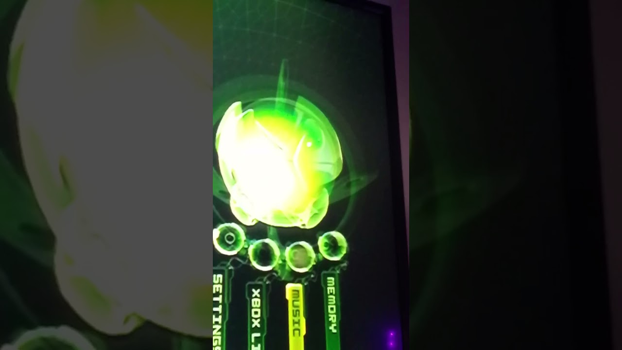 Playing GTA vice city on my original xbox sadly it didn't load but there will be a part 2