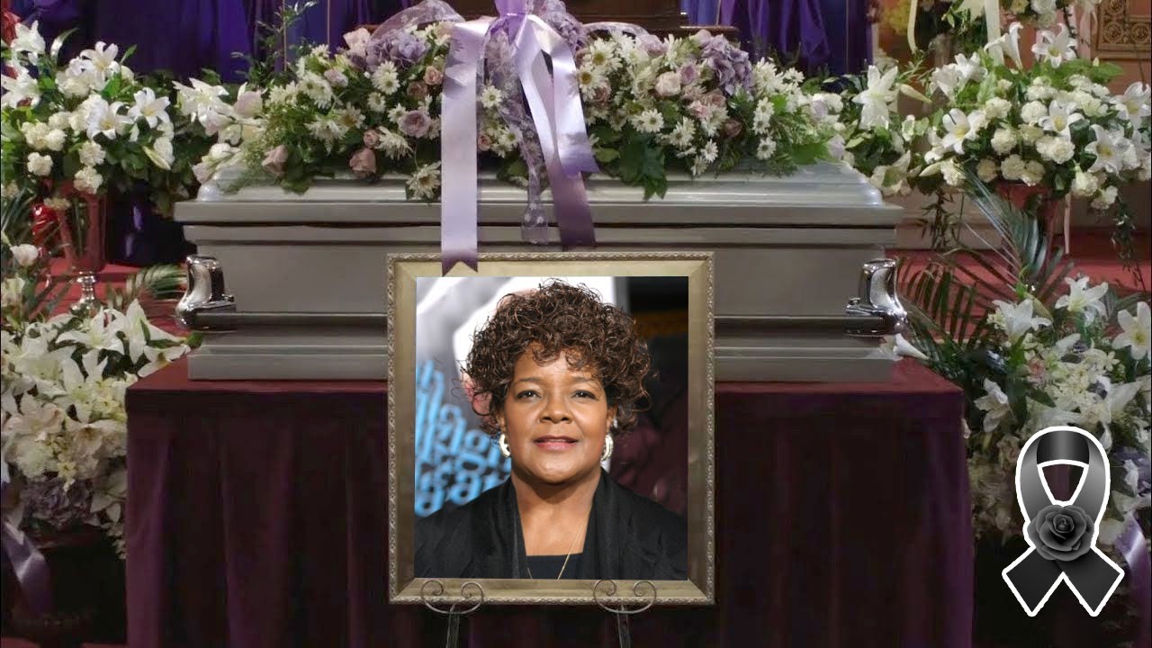 At the tragic FUNERAL of Shirley Caesar, Our condolences to the FAMILY of Shirley Caesar