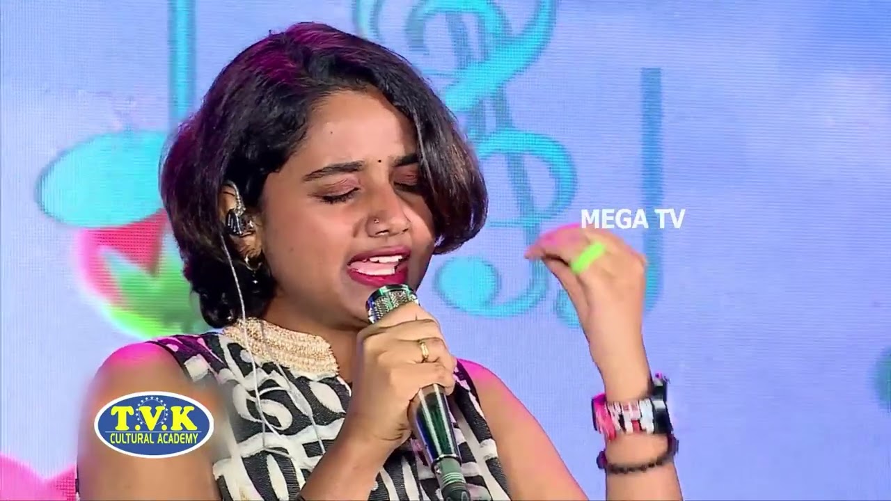 குறிஞ்சி மலரில் வழிந்த ரசத்தை உறிஞ்ச துடிக்கும் உதடு இருக்க ஓடியதென்ன song by Kaushik & Vanathi.