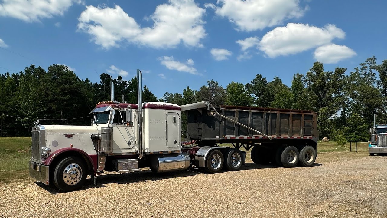 Had To Put A Wet Kit On My 359 Peterbilt