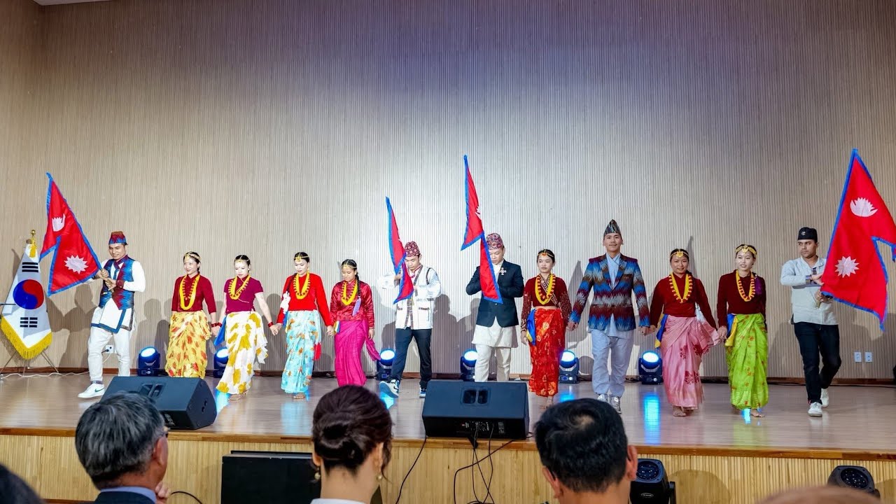Representing Nepal 🇳🇵  at Jeju multi cultural program ..... #jejuisland #multicultural