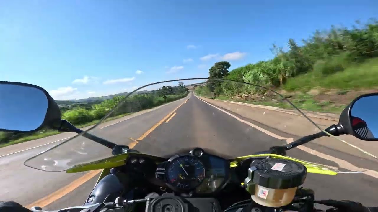 💥🚀🔥R1 crossplane 🔊 #02/2026 Trânsito indo no chico 15/03 imagens feitas por inteligência artificial