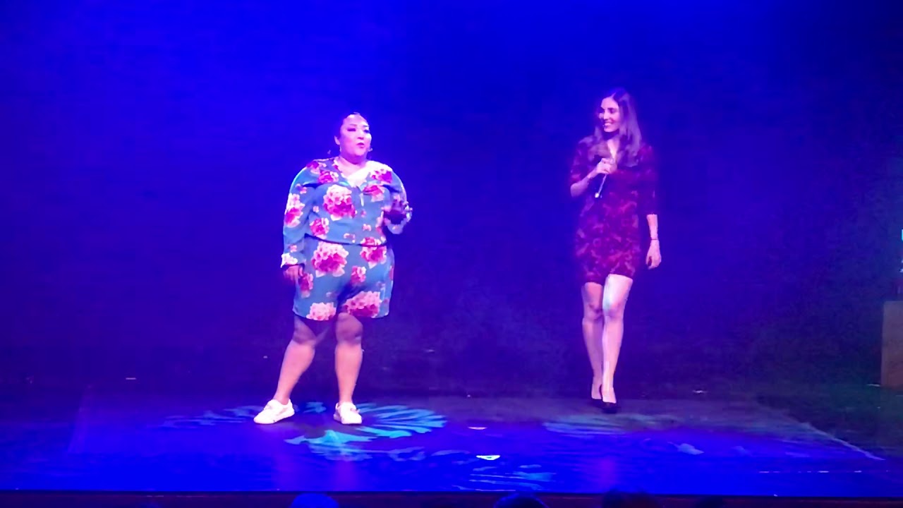 Gloria Aura - voces perras 2019