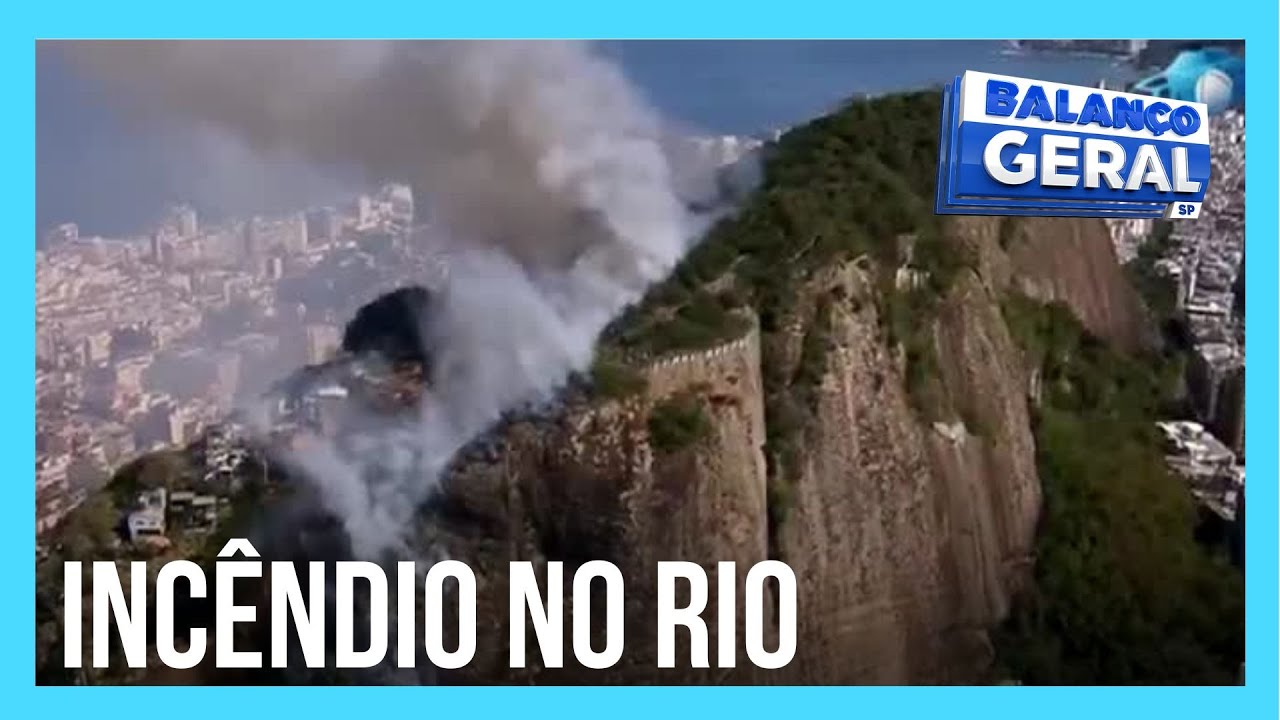 Incêndio próximo à comunidade Pavão-Pavãozinho mobiliza bombeiros no Rio de Janeiro