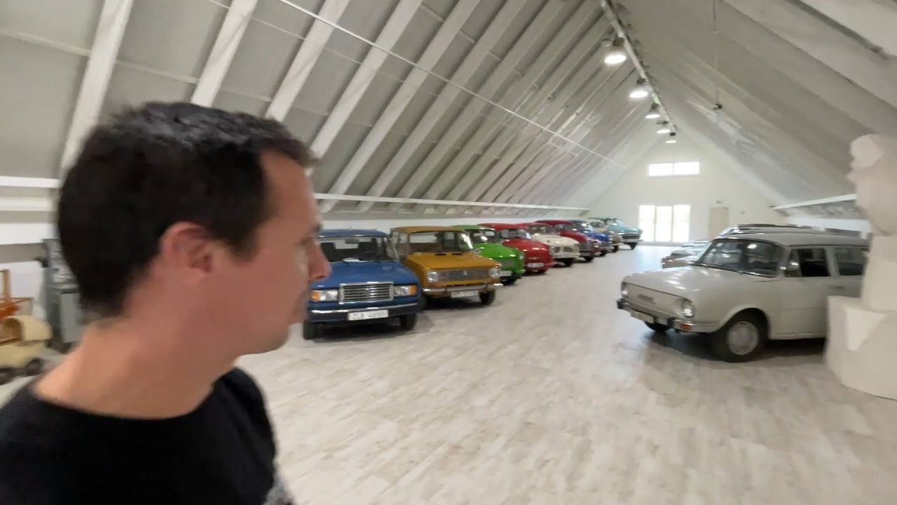 Prozkoumali jsme muzeum AUTA SOCIALISMU