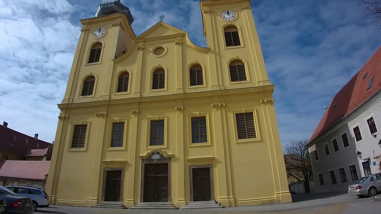Crkva Sv. Mihaela 12,00h - Osijek, Hrvatska