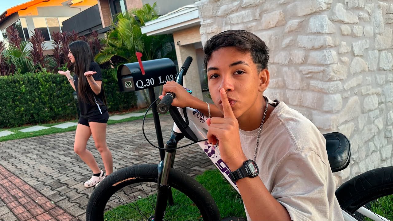 OS MENINOS DO GRAU INVADIRAM MEU CONDOMÍNIO