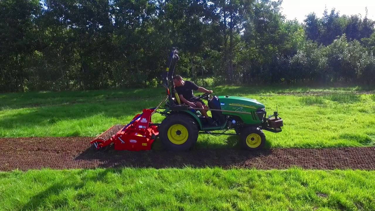 Noord Machines BV John Deere 2520 HST met overtopfrees Ortolan Andrea SG105