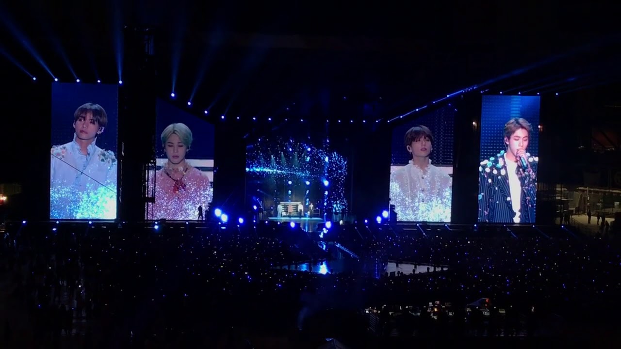 BTS- The Truth Untold (Love Yourself Tour Citi Field, NY) 10/06/2018