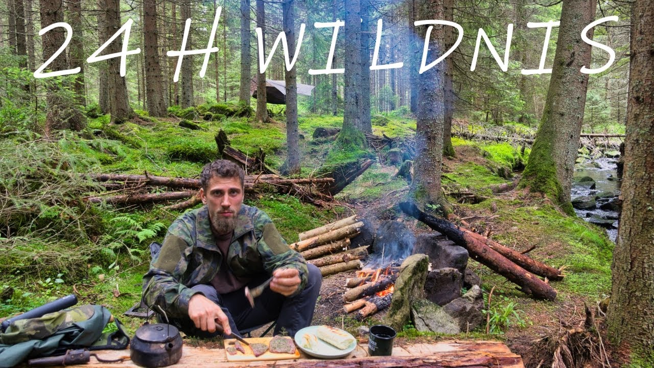 Wildnis Übernachtung mit einer spezial Hängematte und Grillen am Lagerfeuer - Bushcraft Tour Alone