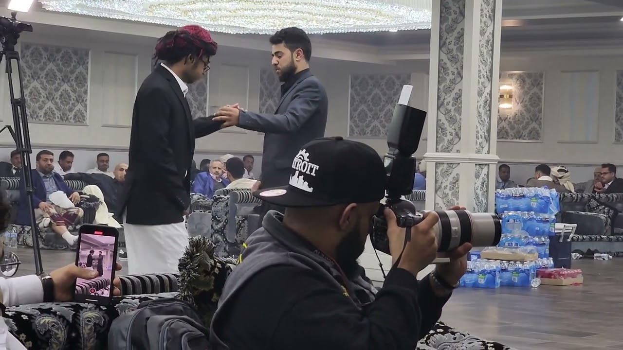 رقص شعبي يمني مزمار معى أحلى شباب في عرس أحمد محمد زين القاضي في أمريكا ولاية مشجن الف الف مبروك 🌹🌹